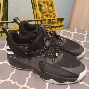 Adidas DAME Dolla TRAINERS Black and White Athletic Sneakers MEN SZ.US 9